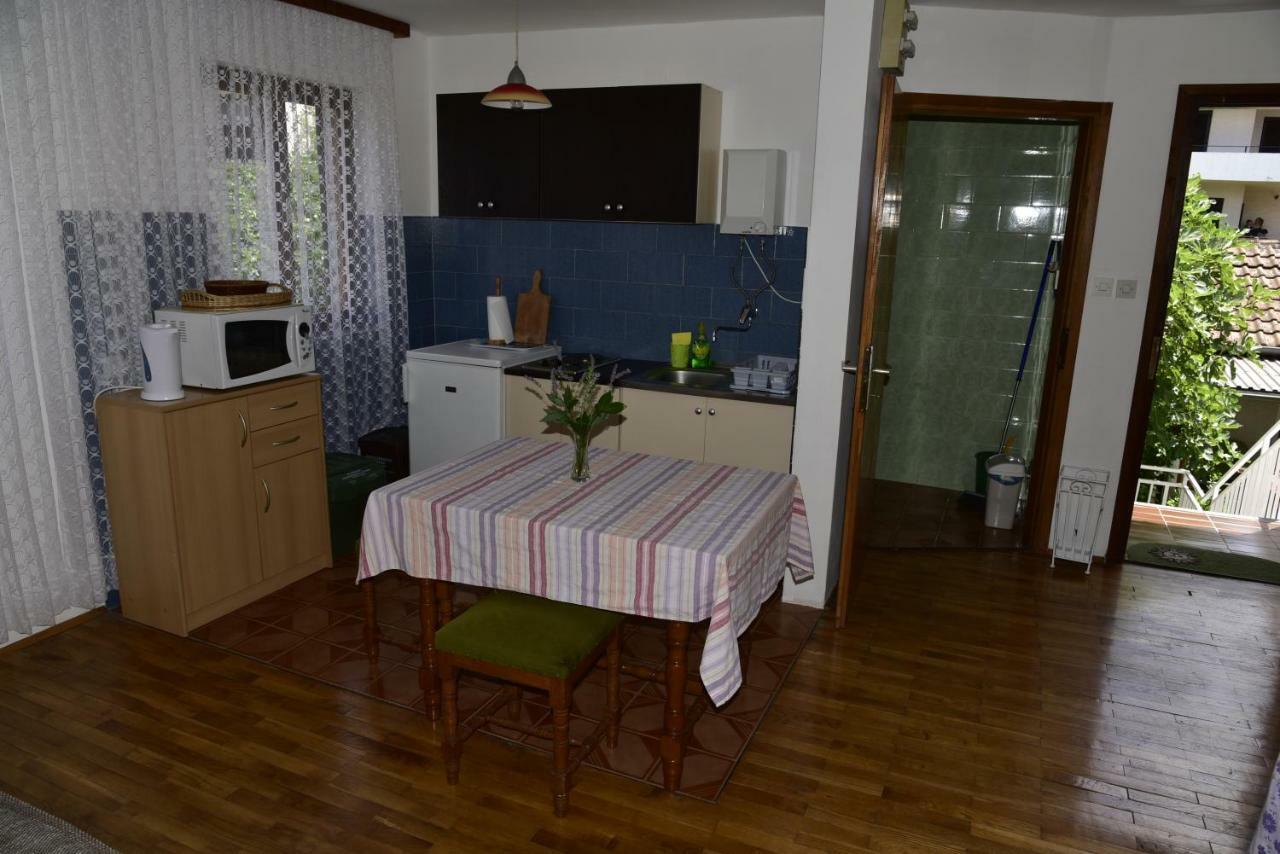 Apartment Palm Tree マリンスカ エクステリア 写真